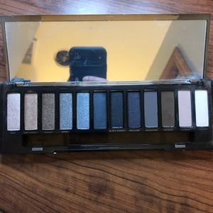 Naked Urban Decay SMOKY